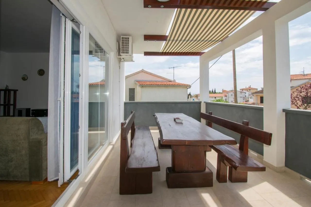 Appartement Apartman V In Premantura Near The Center Of Town Croatie