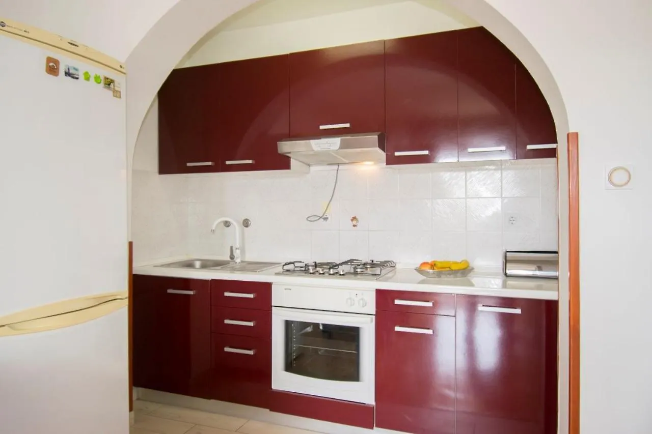 Apartman V In Premantura Near The Center Of Town Apartment