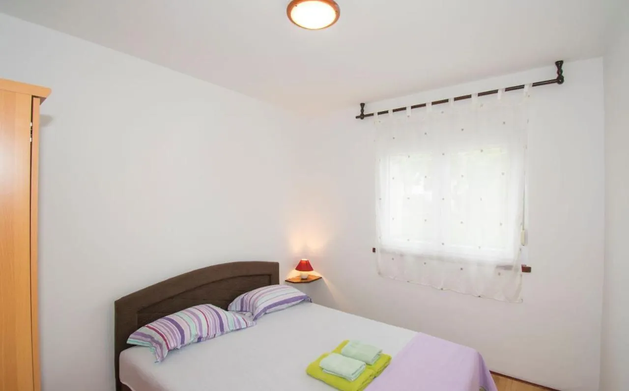Apartman V In Premantura Near The Center Of Town 0*,